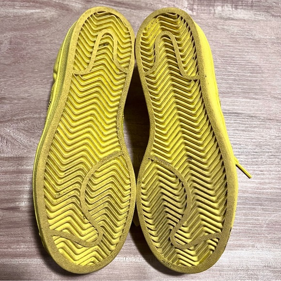 Adidas Pharrell Williams Superstar Canary Yellow Shell Toe Unisex Sneakers - Picture 3 of 9